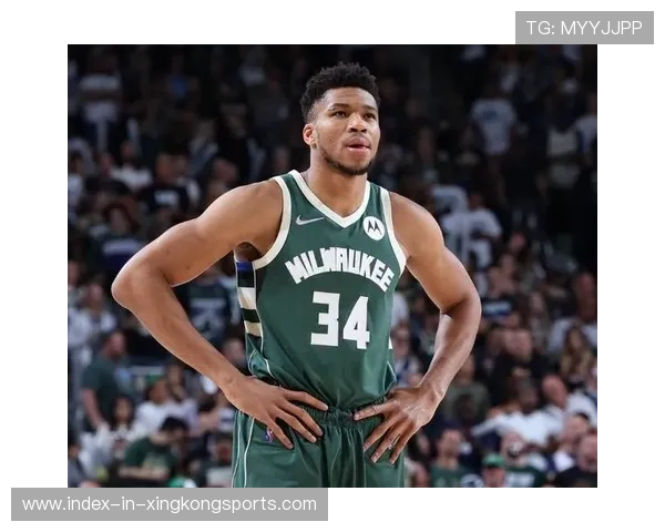 字母哥为学校运动场题词,励志标语被转载无数 字母哥为学校运动场题词,励志标语被转载无数