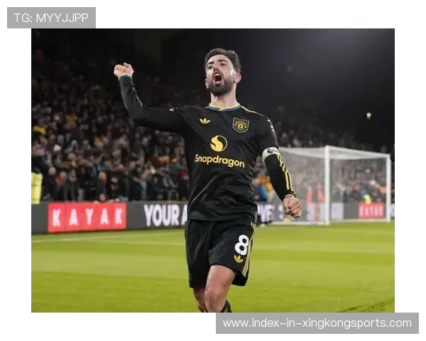 曼联四连胜逼近前四，B费状态火热领军反击